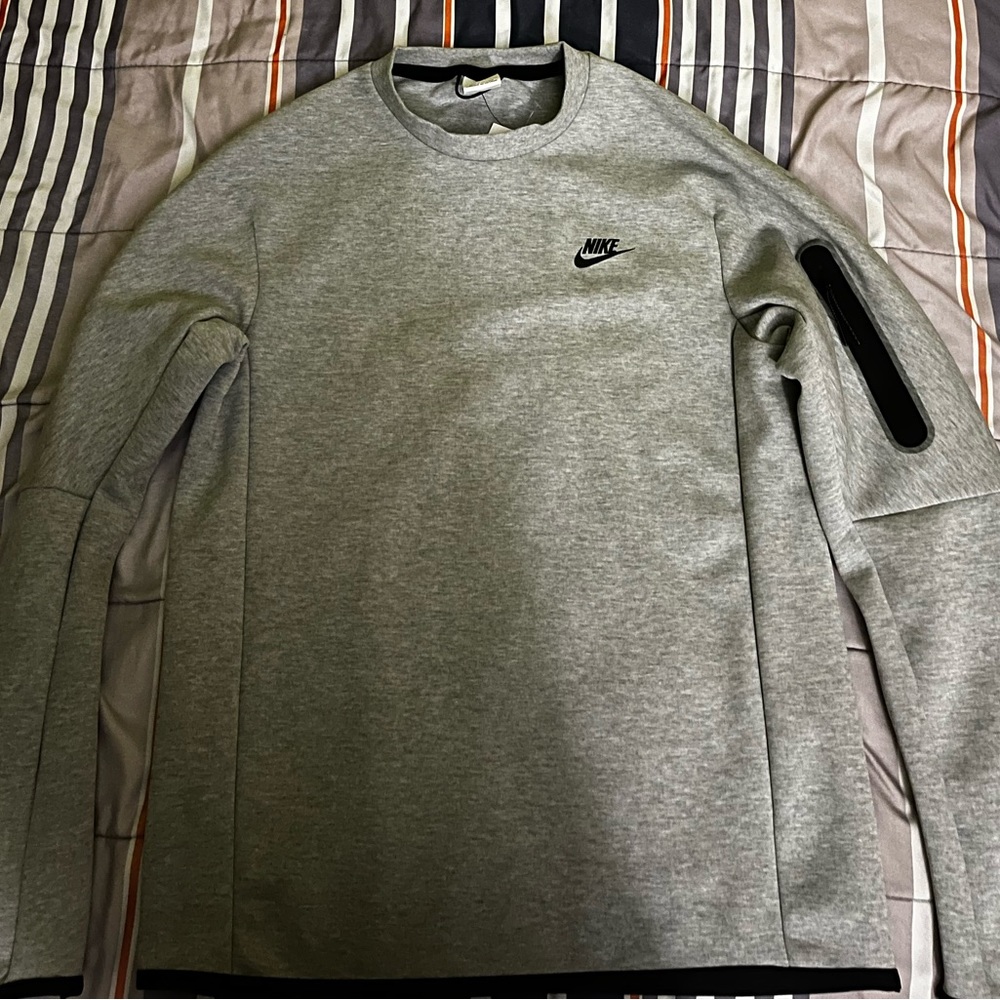 Nike tech grey sweatshirt